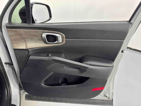 Used 2022 Kia Sorento X-Line EX image 42