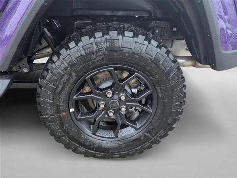 New 2026 Jeep Gladiator Sport image 8