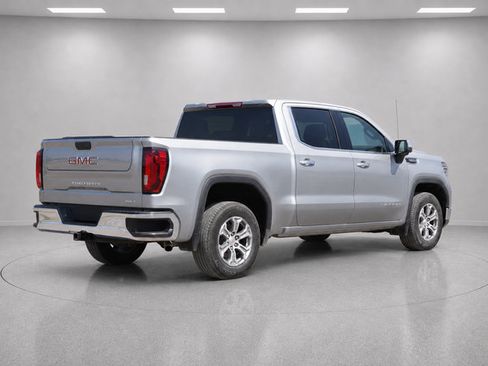 Used 2025 GMC Sierra 1500 SLT RWD image 3