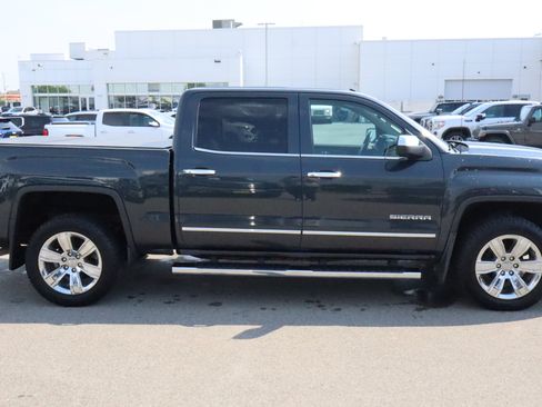 Used 2018 GMC Sierra 1500 SLT AWD/4WD image 8