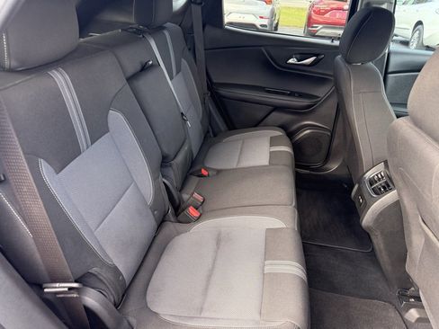 Used 2023 Chevrolet Blazer LT image 11