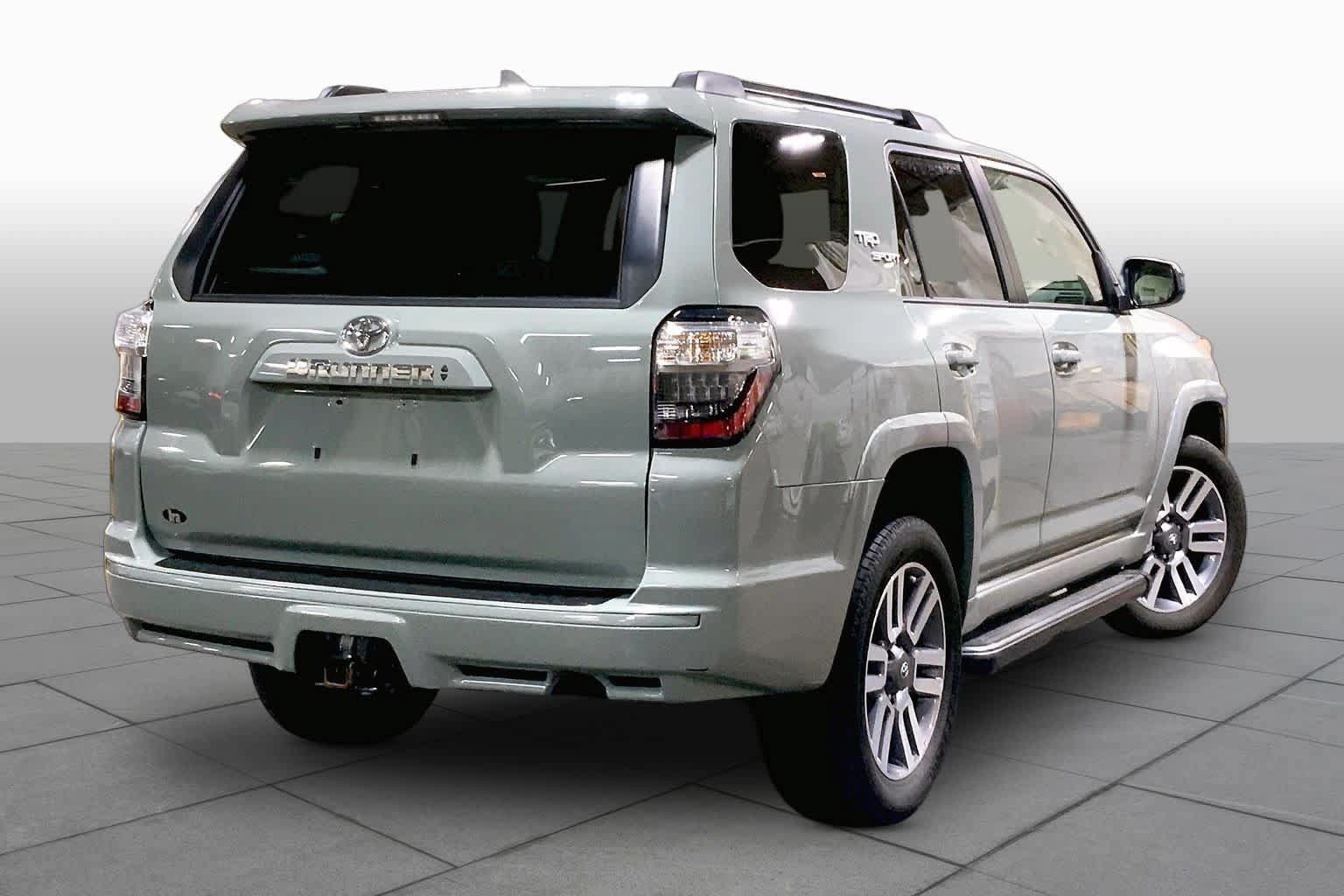 Used 2023 Toyota 4Runner TRD Sport AWD/4WD image 12
