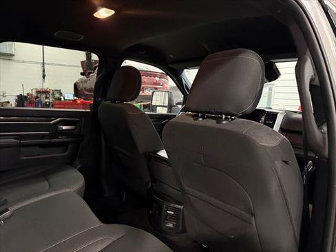 Certified 2024 RAM 2500 Big Horn w/ Night Edition AWD/4WD image 13