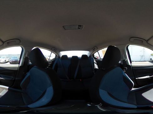 Used 2025 Nissan Versa SV FWD image 41