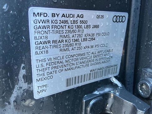 Certified 2025 Audi Q5 Premium w/ Convenience Package image 15