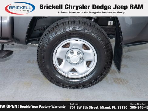 Used 2020 Toyota Tacoma SR w/ SR Convenience Package RWD image 34