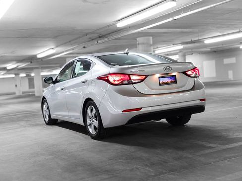 Used 2014 Hyundai Elantra SE w/ Option Group 02 image 5