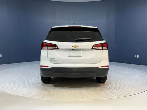 Used 2023 Chevrolet Equinox LS image 10