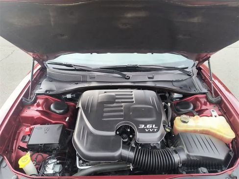 Used 2022 Dodge Charger SXT w/ Blacktop Package image 24