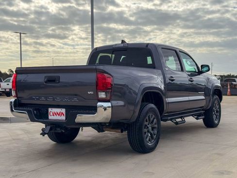Used 2021 Toyota Tacoma SR5 image 12