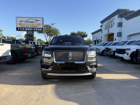Used 2019 Lincoln Navigator Reserve AWD/4WD image 45