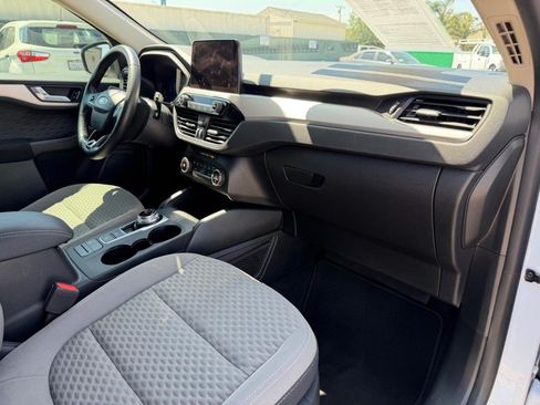 Used 2020 Ford Escape SE Sport FWD image 20