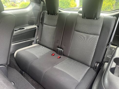 Used 2017 Nissan Pathfinder S FWD image 13