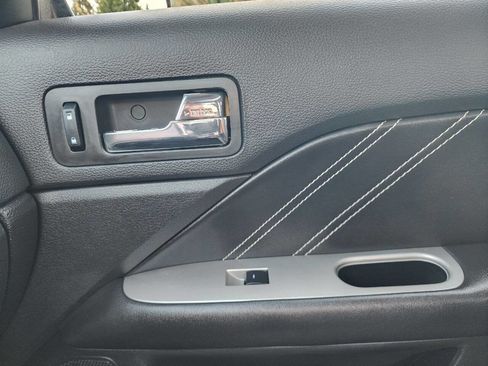 Used 2010 Ford Fusion Sport image 29