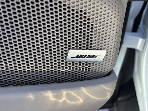 Used 2025 Porsche Panamera 4 image 24