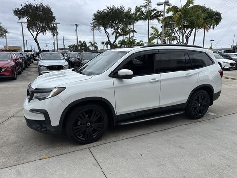 Used 2021 Honda Pilot Black Edition image 11