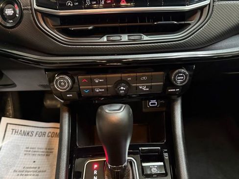 Used 2022 Jeep Compass Altitude image 27