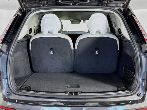 New 2025 Volvo EX90 Ultra w/ Protection Package Premier image 27