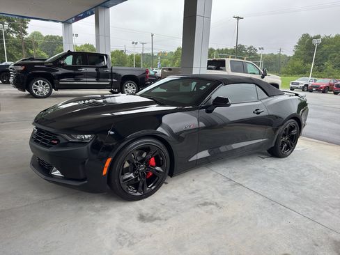 Used 2023 Chevrolet Camaro LT w/ RS Package RWD image 3