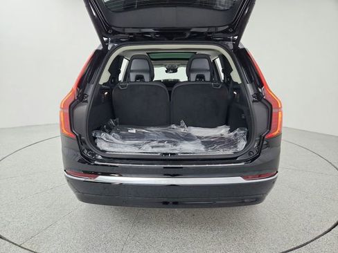 New 2026 Volvo XC90 B6 Plus w/ Protection Package image 15