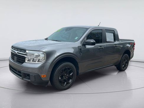 Certified 2024 Ford Maverick Lariat w/ FX4 Off-Road Package AWD/4WD image 3