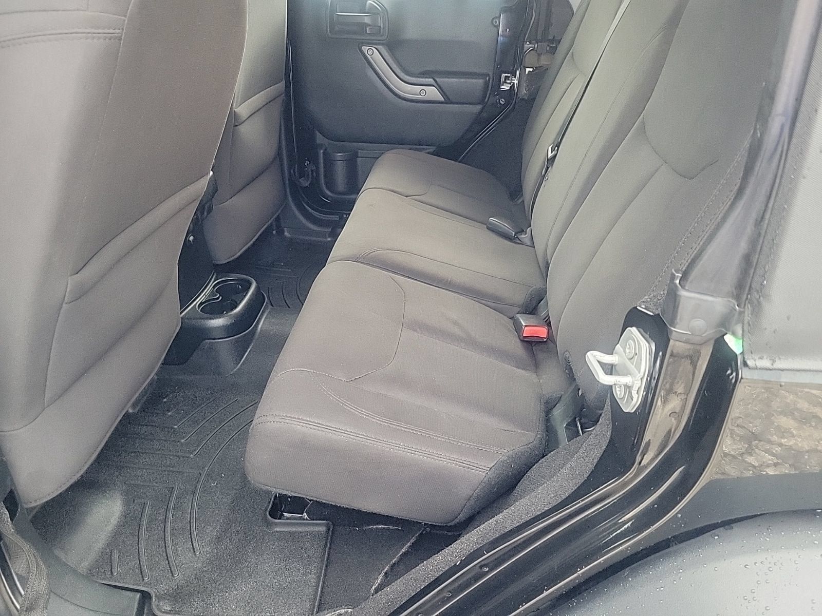 Used 2018 Jeep Wrangler Unlimited Sport S AWD/4WD image 18
