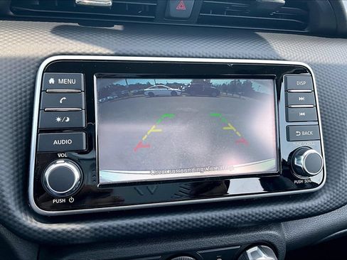 Certified 2025 Nissan Kicks Play S FWD image 21