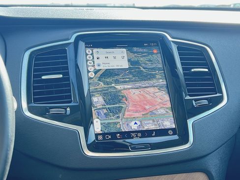 Used 2023 Volvo XC90 B6 Plus w/ Protection Package Premier image 20