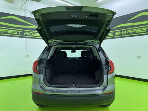 Used 2019 GMC Terrain SLE w/ Driver Convenience Package AWD/4WD image 9