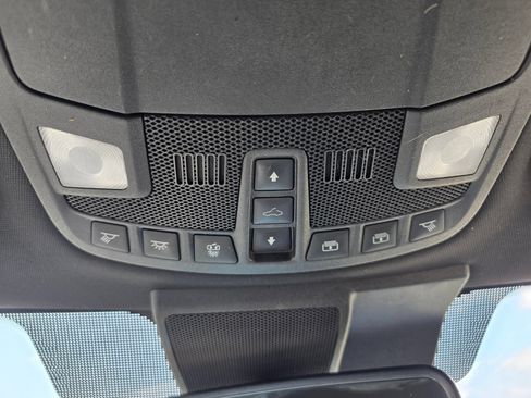 Used 2018 Ford F150 Lariat w/ Equipment Group 502A Luxury AWD/4WD image 19