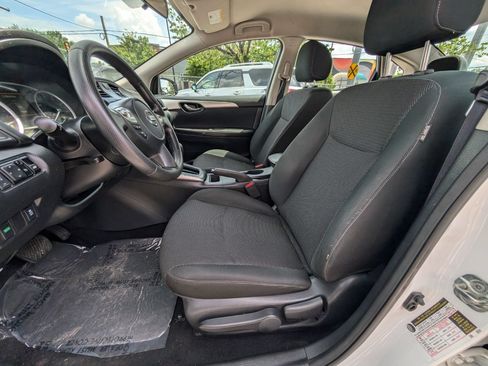 Used 2019 Nissan Sentra S FWD image 15