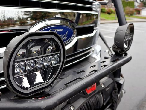 Used 2019 Ford F350 Lariat w/ Lariat Value Package image 13