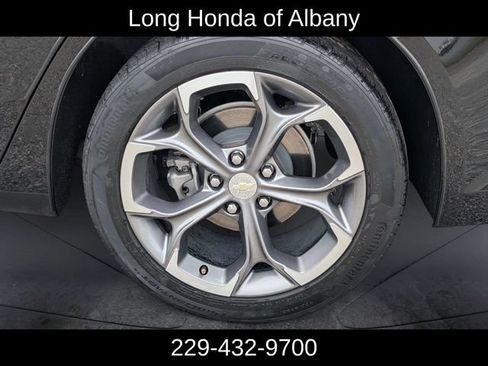 Used 2022 Chevrolet Malibu LT FWD image 11