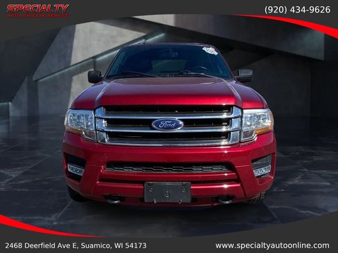 Used 2016 Ford Expedition XLT w/ Equipment Group 202A AWD/4WD image 4