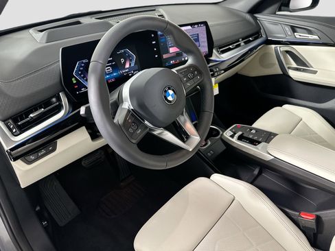 New 2026 BMW X2 xDrive28i w/ Technology Package image 9