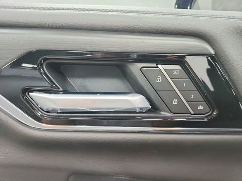 New 2026 GMC Yukon Denali w/ Sun & Power Step Package RWD image 21