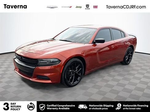 Used 2021 Dodge Charger SXT w/ Blacktop Package RWD image 1