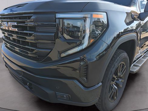 New 2026 GMC Sierra 1500 Elevation w/ Elevation Premium Package image 6