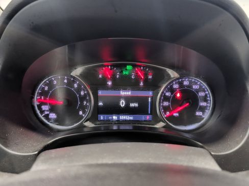 Used 2022 GMC Terrain SLT w/ Tech Package image 8