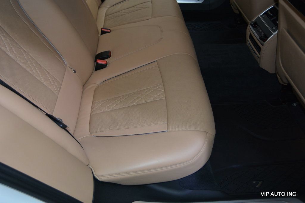 Used 2017 BMW 750i xDrive AWD/4WD image 28