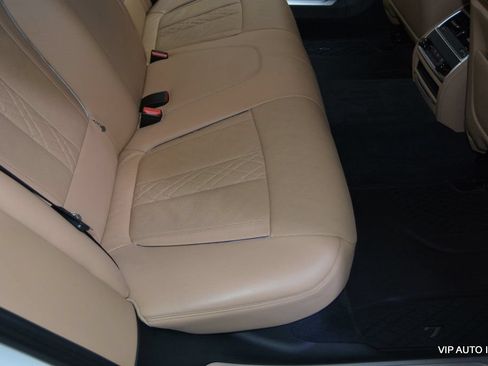 Used 2017 BMW 750i xDrive AWD/4WD image 28