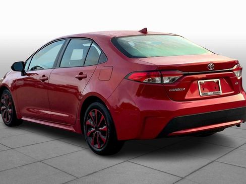 Used 2020 Toyota Corolla LE FWD image 11