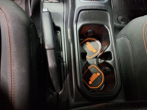 Used 2021 Jeep Gladiator Mojave image 18