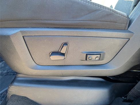 Used 2024 RAM 3500 Big Horn image 20