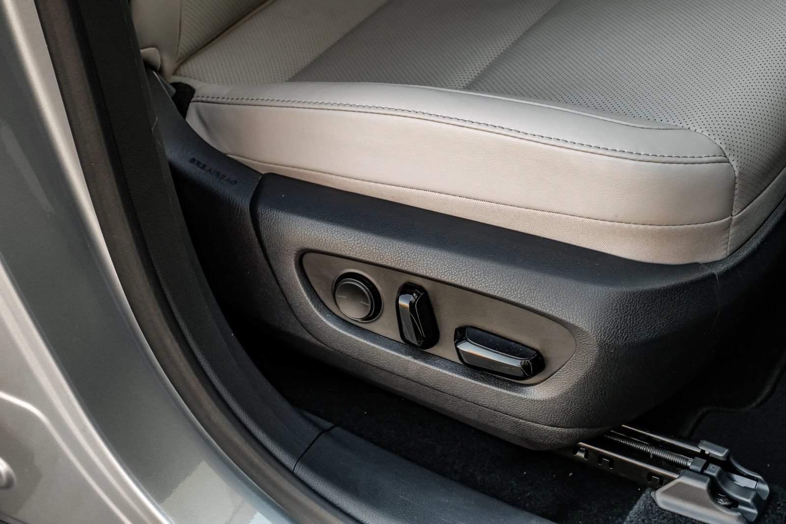 Used 2023 Lexus RX 350 Premium w/ Accessory Package (Z1) FWD image 44