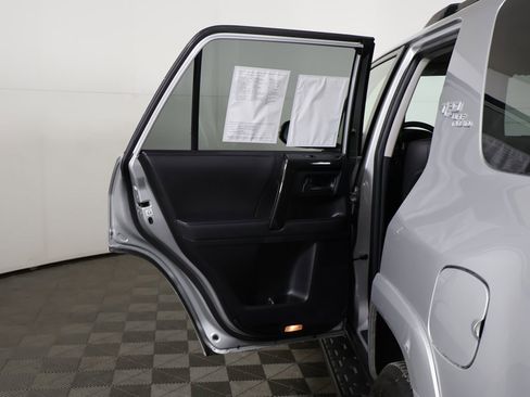 Used 2024 Toyota 4Runner TRD Off-Road Premium image 21