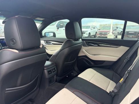 Used 2021 Cadillac CT5 Sport RWD image 8