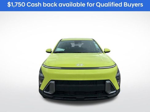 New 2026 Hyundai Kona SE image 2