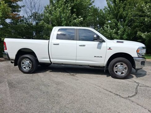 Used 2019 RAM 2500 Big Horn AWD/4WD image 2