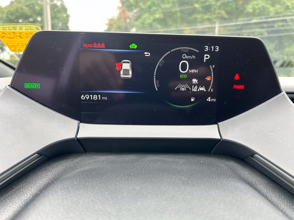 Certified 2024 Toyota Prius LE FWD image 15
